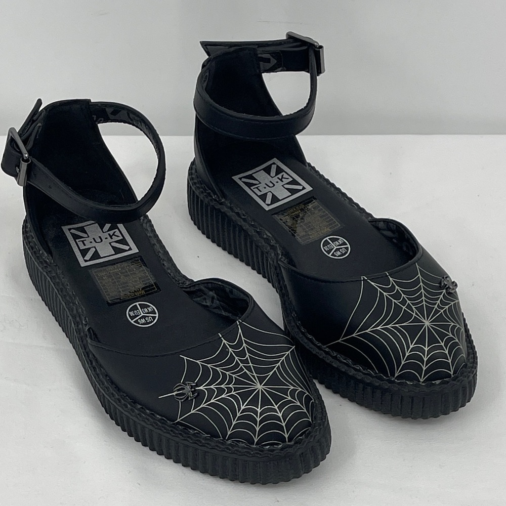 T.U.K Black Platform Sandals with Ankle Strap WOMENS SIZE 5 NWOT SPIDER WEB